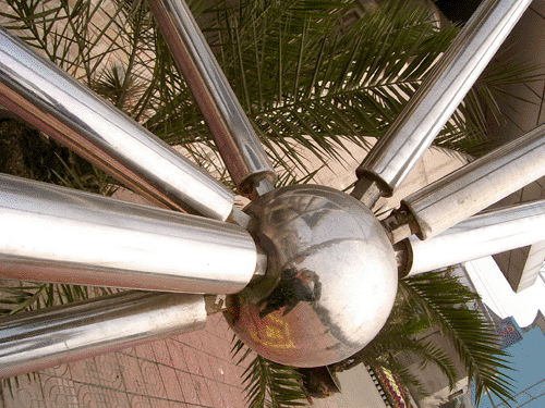 灯塔不锈钢螺栓球网架